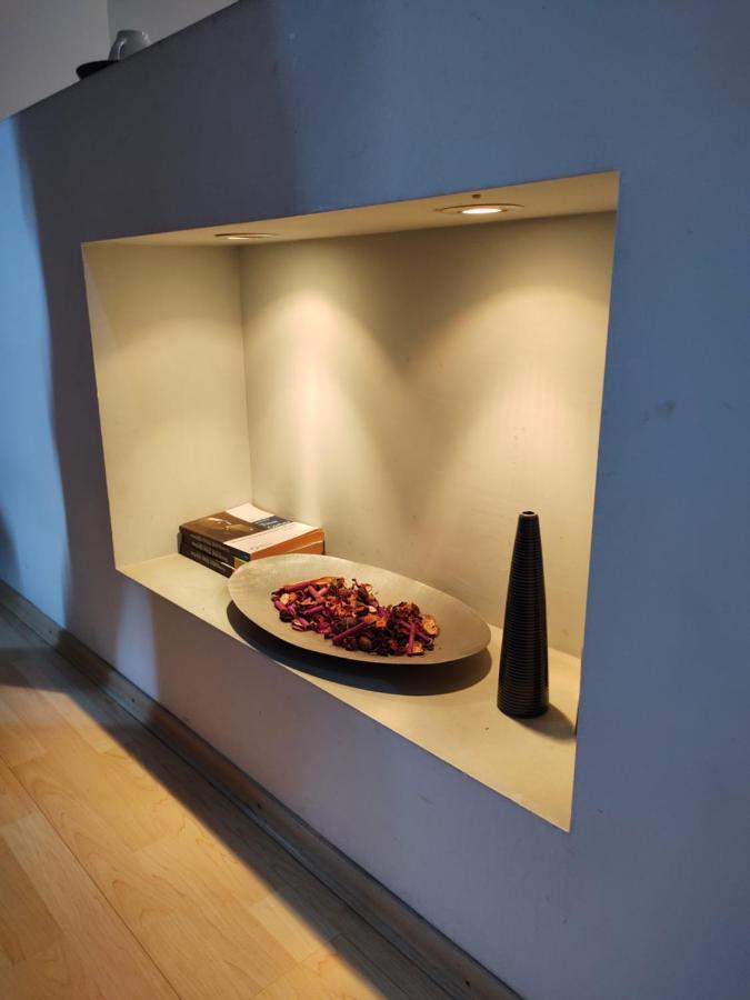 Ariana Apartment By EasyBucarest Esterno foto